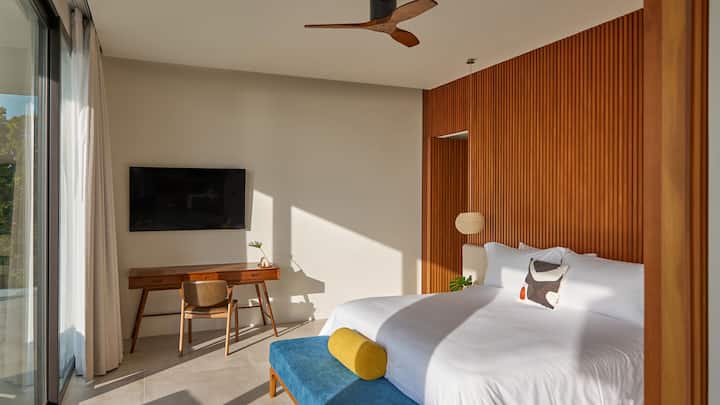 Casa Alma - Encanto - Bedroom Morning