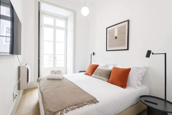 MY LX FLAT Lighting Gem in Downtown gallery image 2