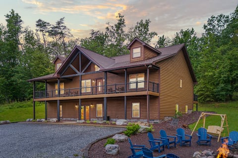 Views · Spa · Fire Pit · Pet Friendly · Sleeps 20