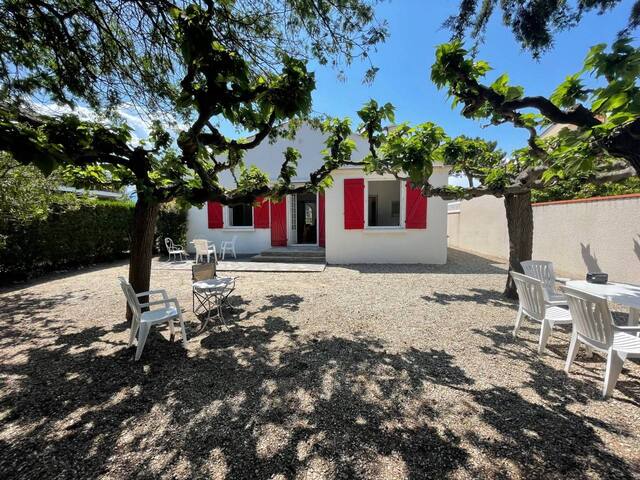 FONCIA | Agence Immobilière | Gestion Locative-Syndic-Location-Location Vacances| Argelès-Sur-Mer | Av. du Tech managed Airbnb listing 2