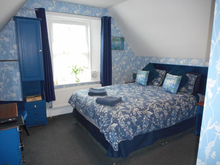 Standard-double-top Floor-small-sdb Privée - Weymouth