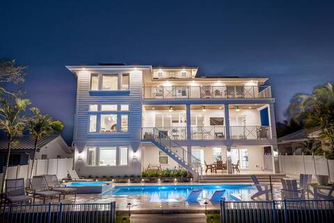 New House, Waterfront, Pool, Hot Tub, Golf Cart