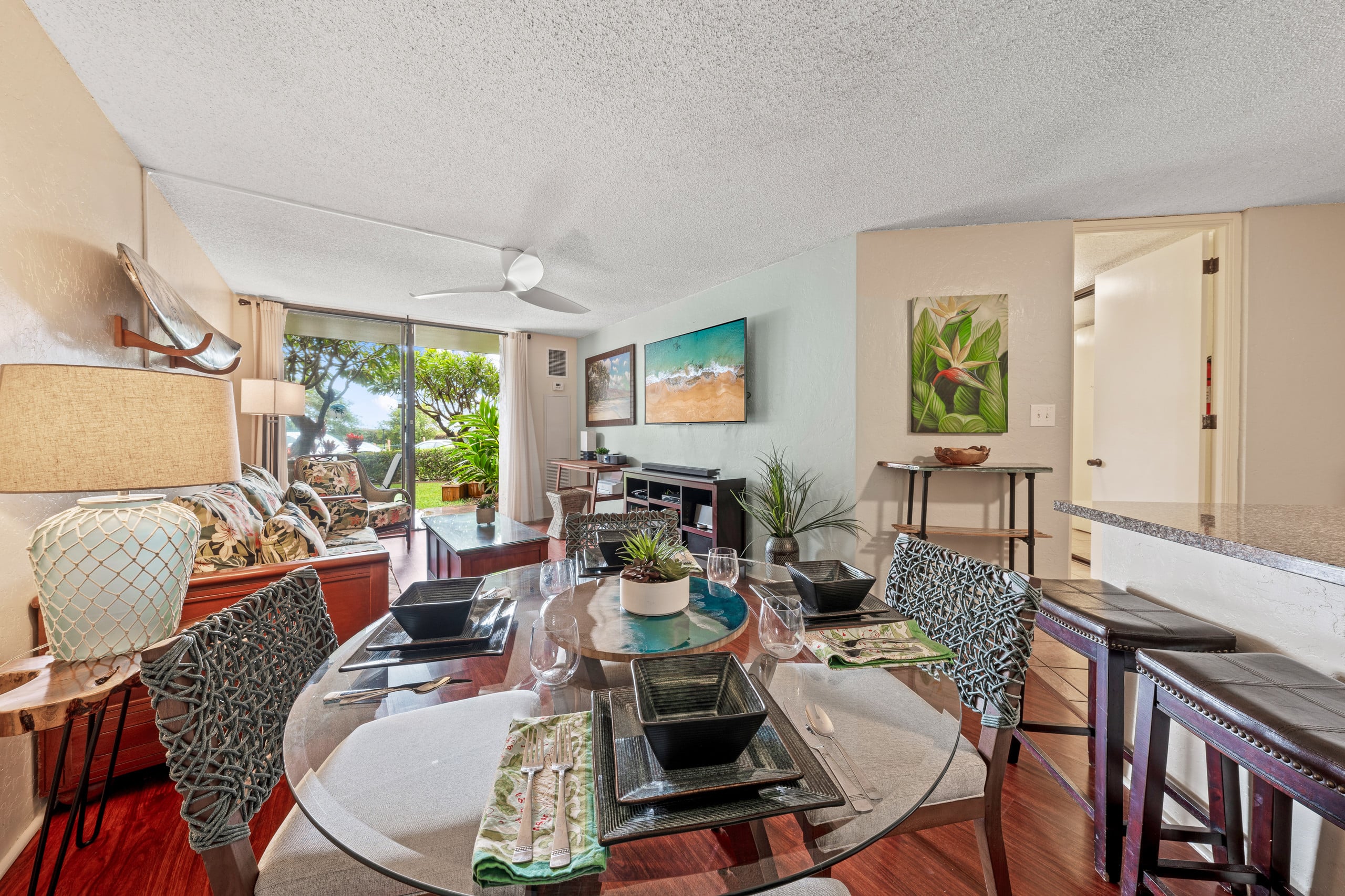 Condo in Kihei · ★4.73 · 1 bedroom · 2 beds · 1 private bath - Image 14