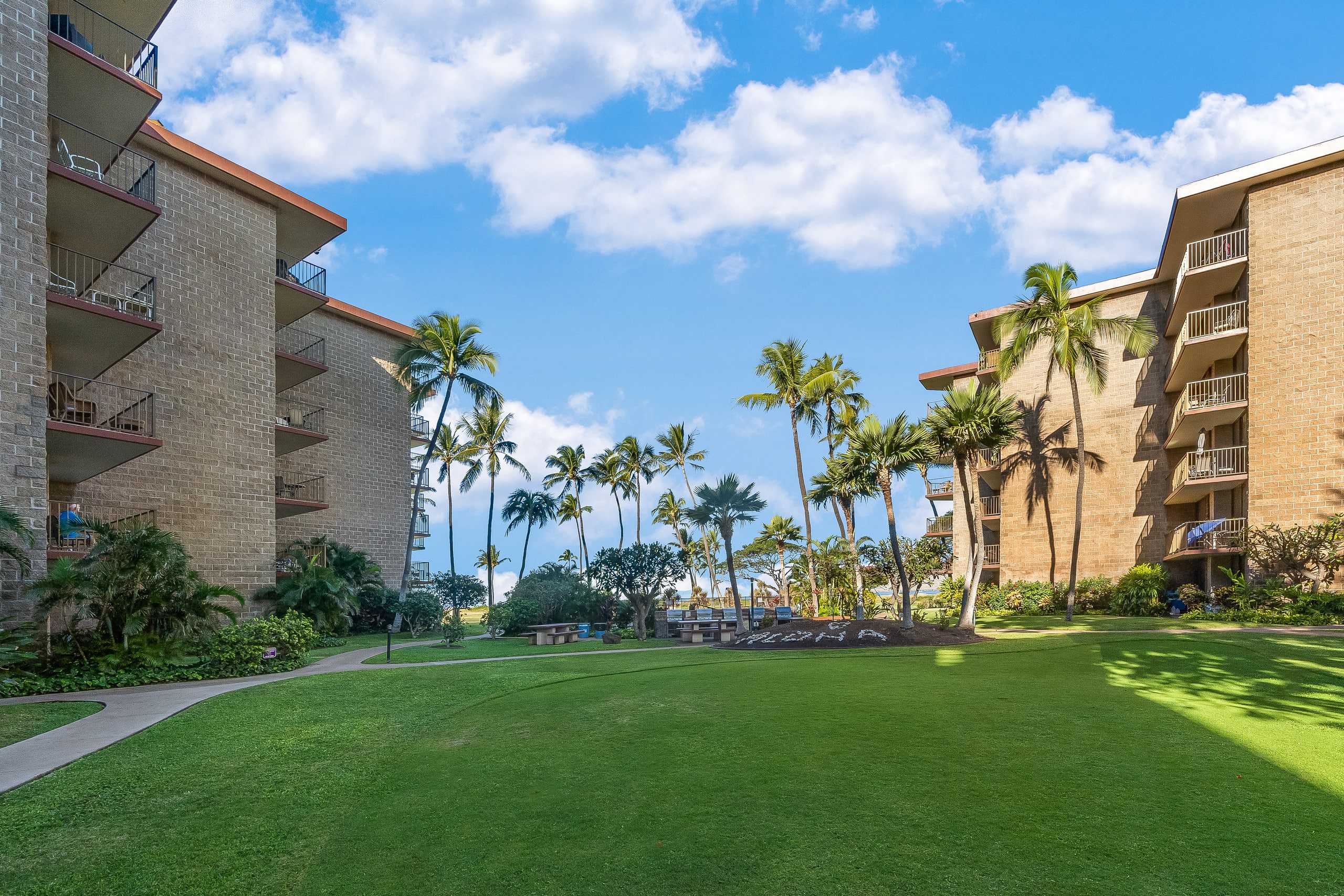 Condo in Kihei · ★4.73 · 1 bedroom · 2 beds · 1 private bath - Image 32