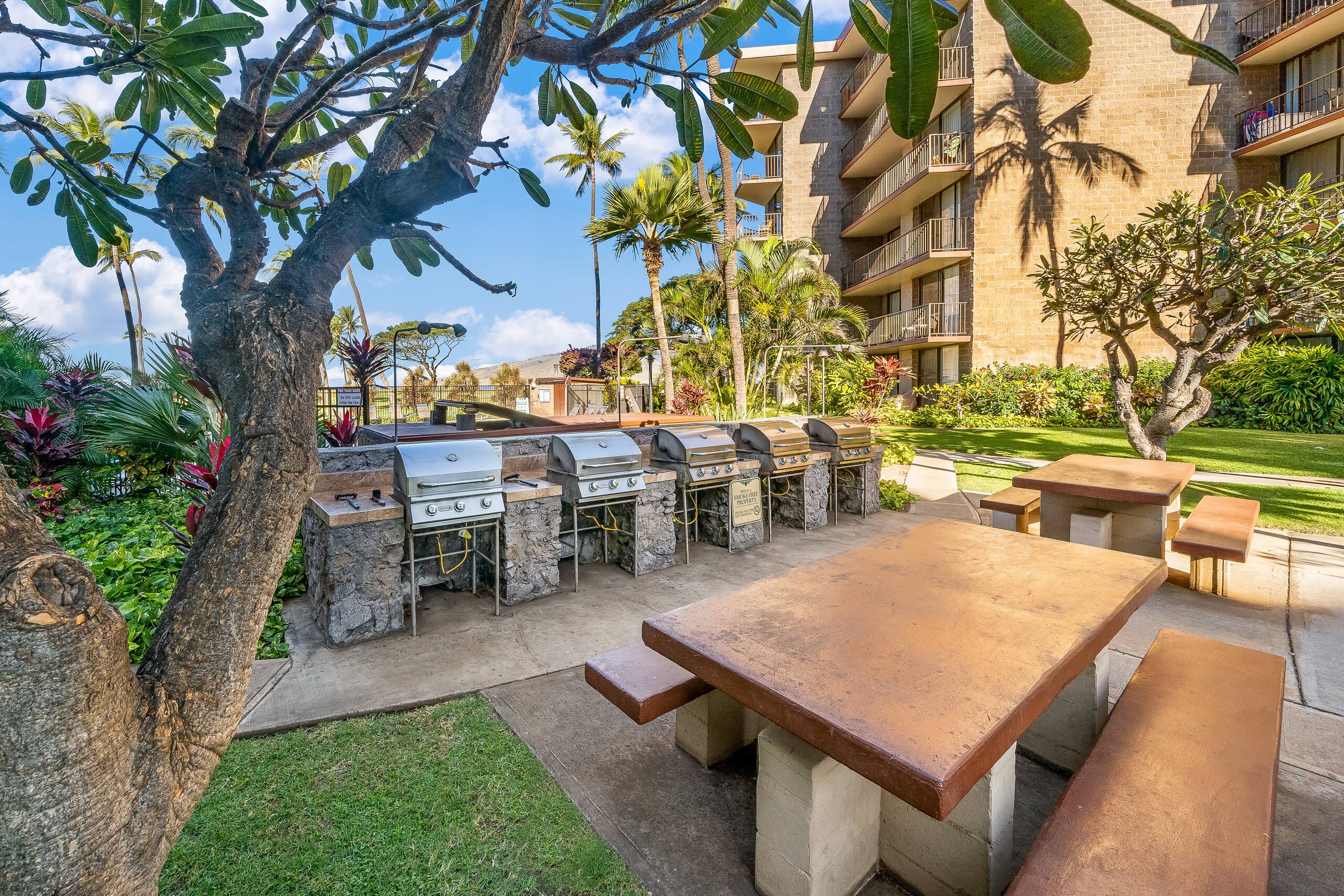 Condo in Kihei · ★4.73 · 1 bedroom · 2 beds · 1 private bath - Image 34