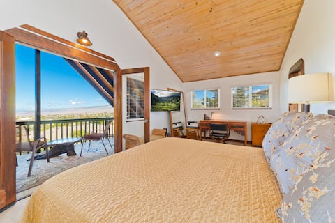 Top Airbnb: Lua Hoana - Large Ocean View Home with Hot Tub in Waikoloa Village