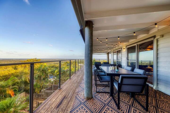 Mountains to coast – Bayu Lookout gallery image 2