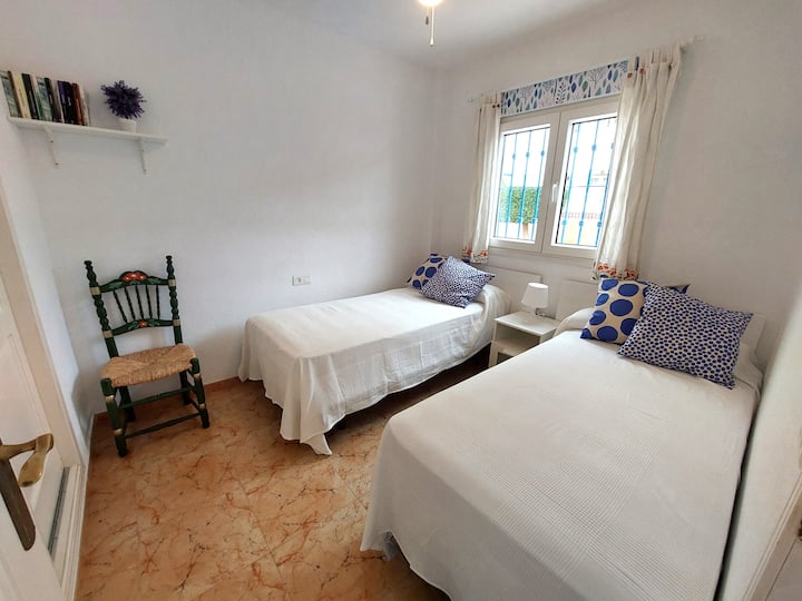 Dormitorio 2 - Apartamento San José Almería