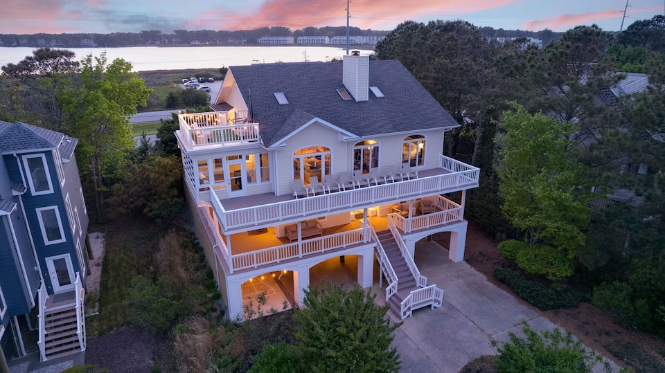 Top-earning Airbnb listing in Bethany Beach, 5 bedrooms