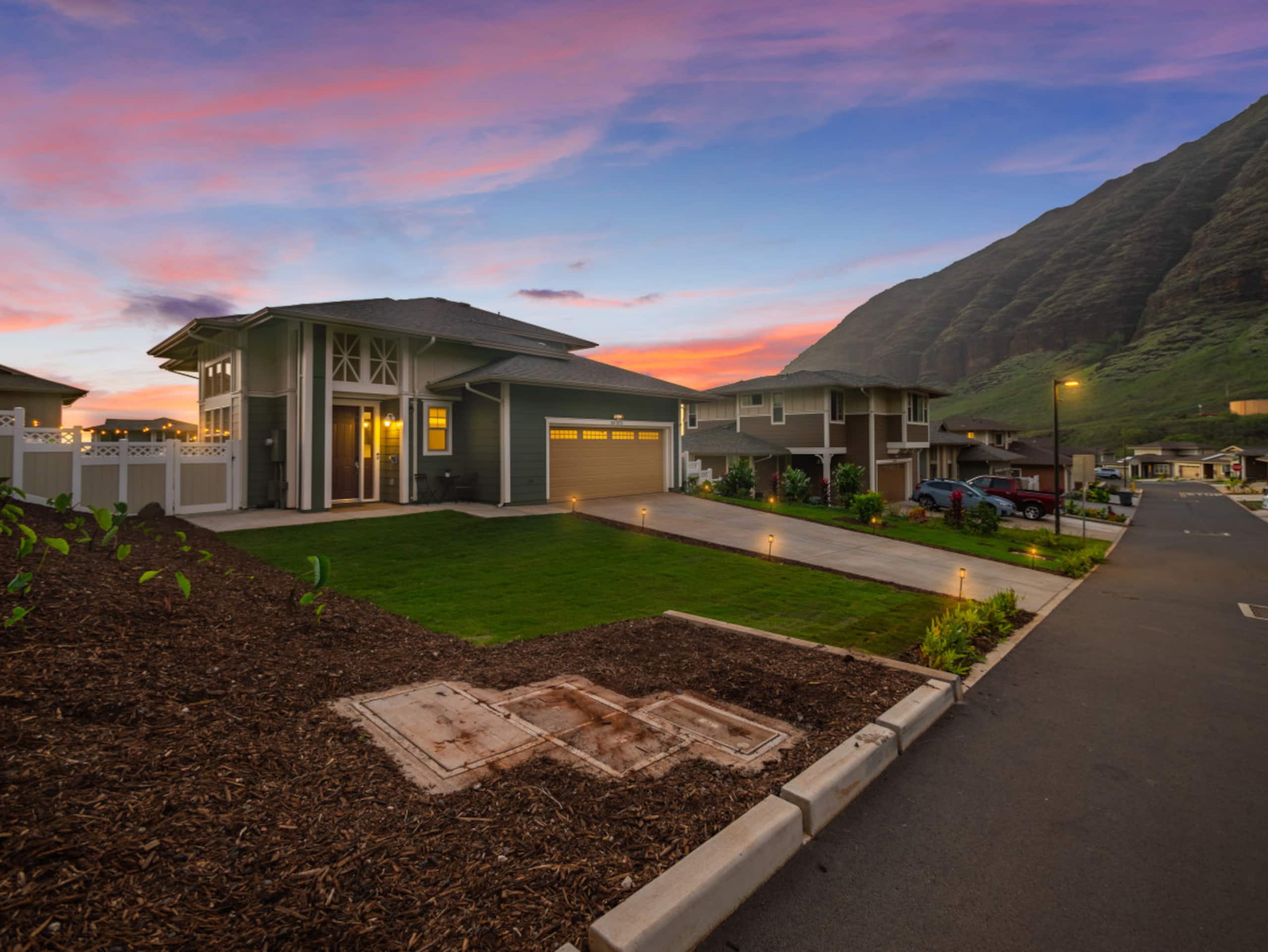 Home in Makaha Valley · ★4.98 · 3 bedrooms · 5 beds · 2.5 baths - Image 83