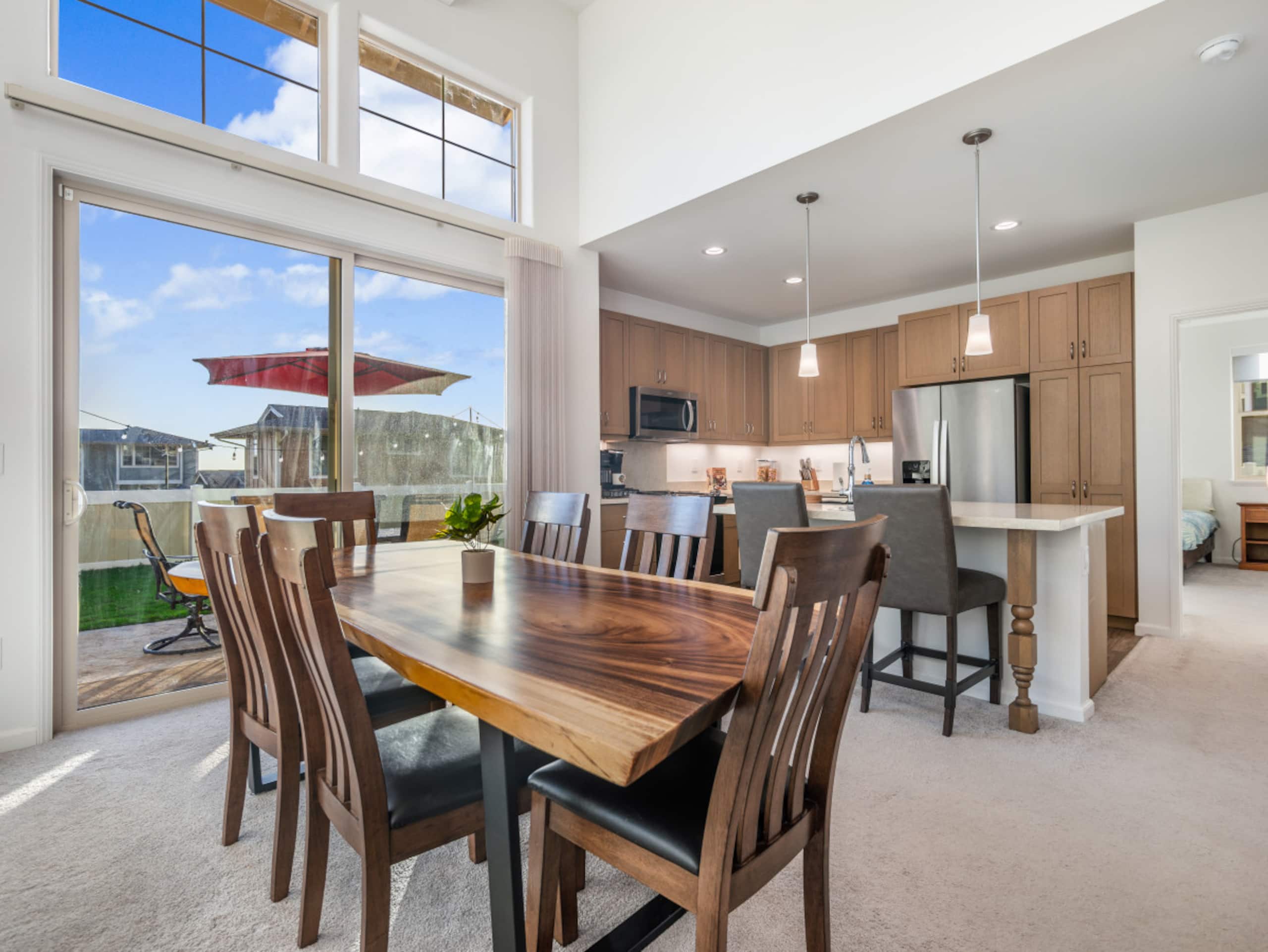 Home in Makaha Valley · ★4.98 · 3 bedrooms · 5 beds · 2.5 baths - Image 12