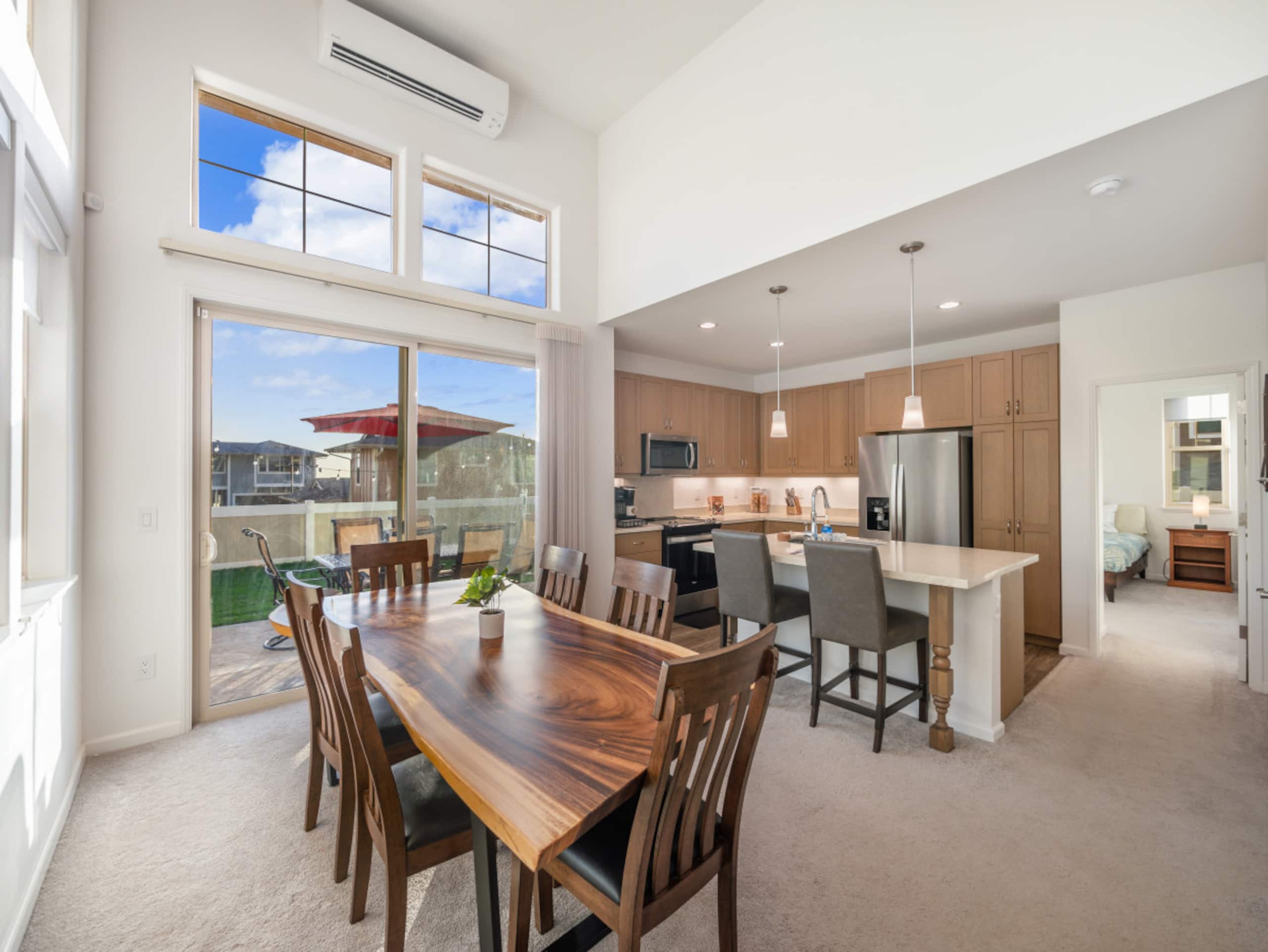Home in Makaha Valley · ★4.98 · 3 bedrooms · 5 beds · 2.5 baths - Image 37