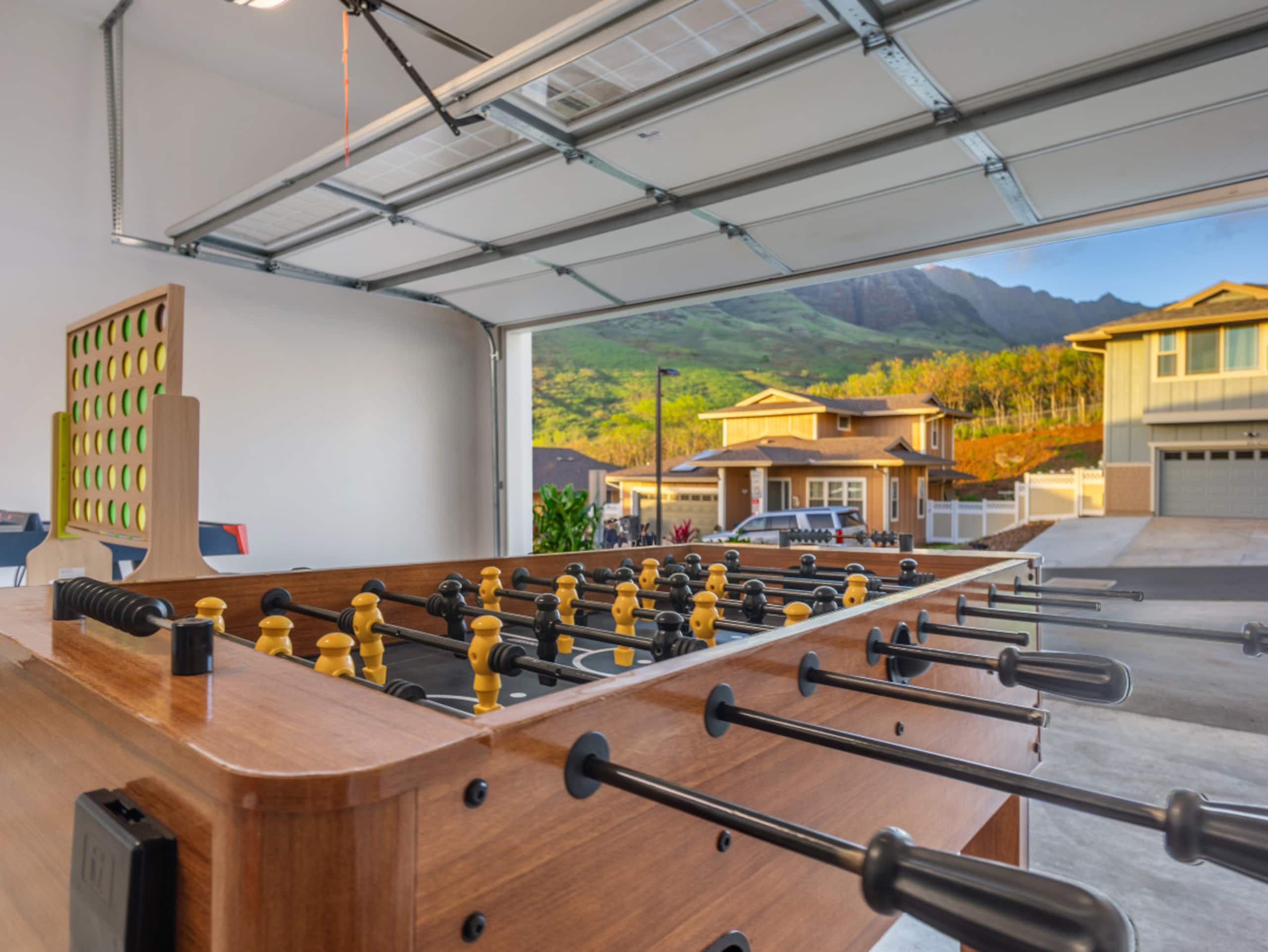 Home in Makaha Valley · ★4.98 · 3 bedrooms · 5 beds · 2.5 baths - Image 11