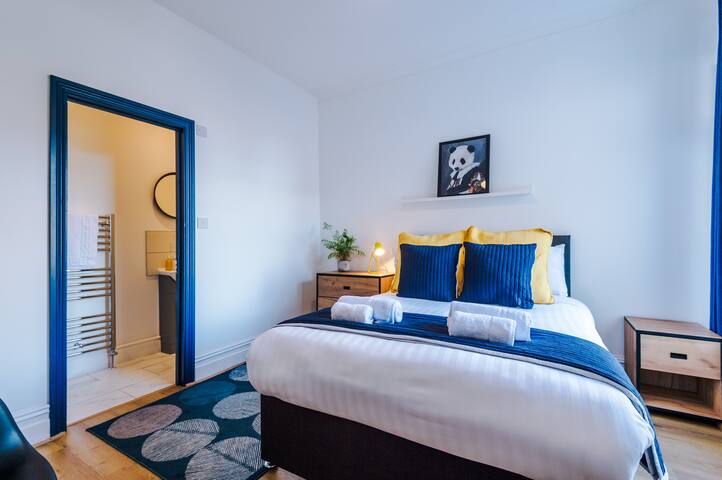 Barton House – Sleeping 10 gallery image 4