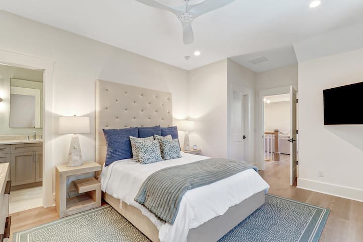 169 North Sea Pines Drive | Bedroom 2 - Queen Bed