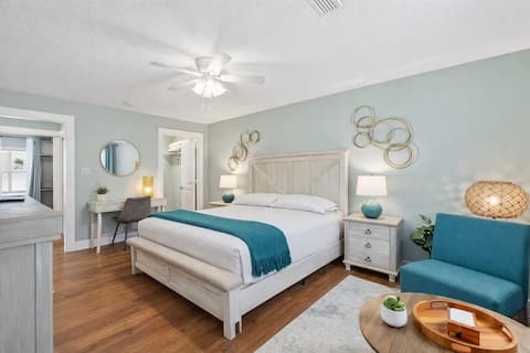Top Airbnb: Walk to St Andrews Marina + 15 Min to PCB Beach in Panama City