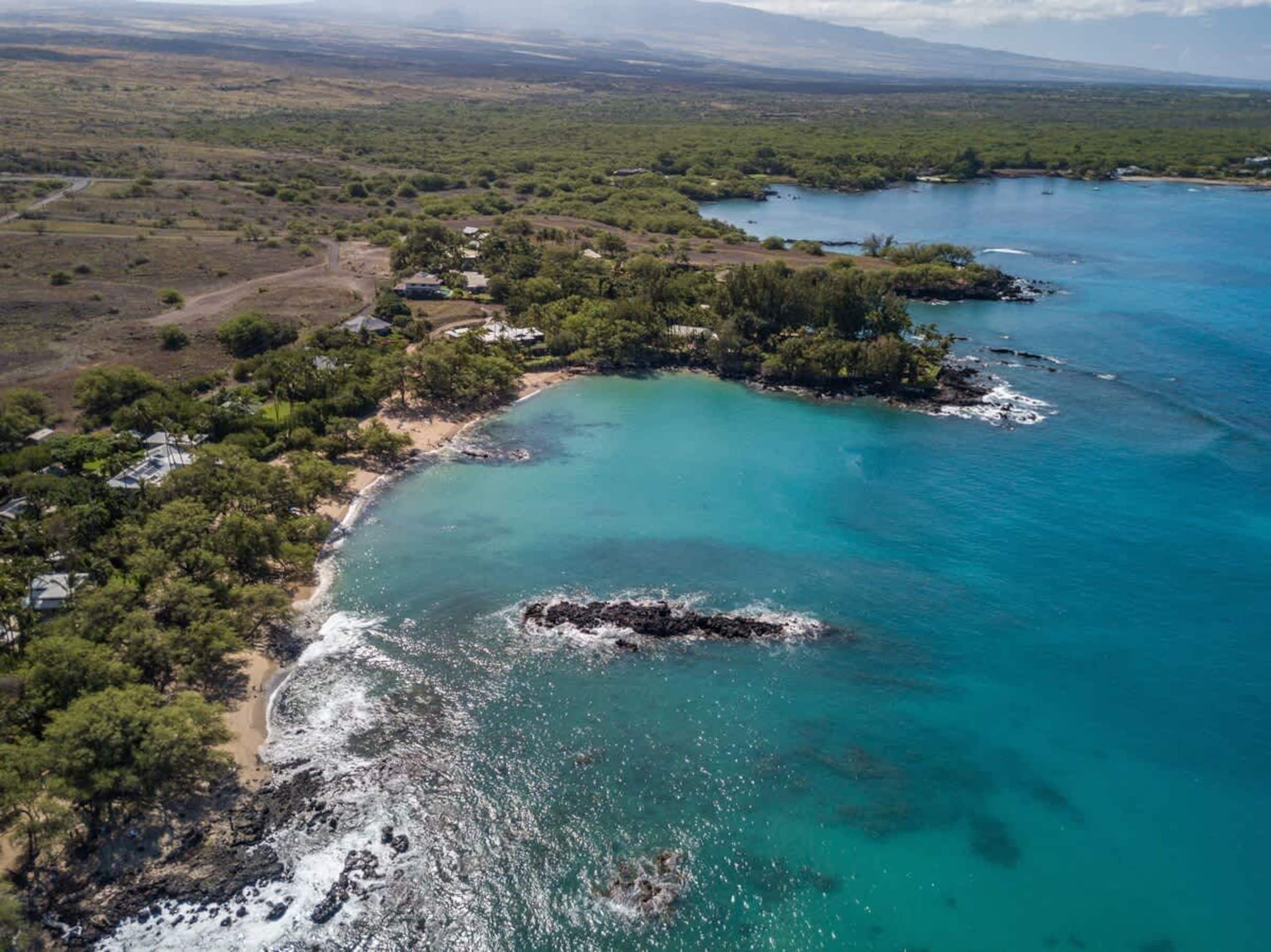 Home in Waimea · ★5.0 · 4 bedrooms · 5 beds · 4 baths - Image 46