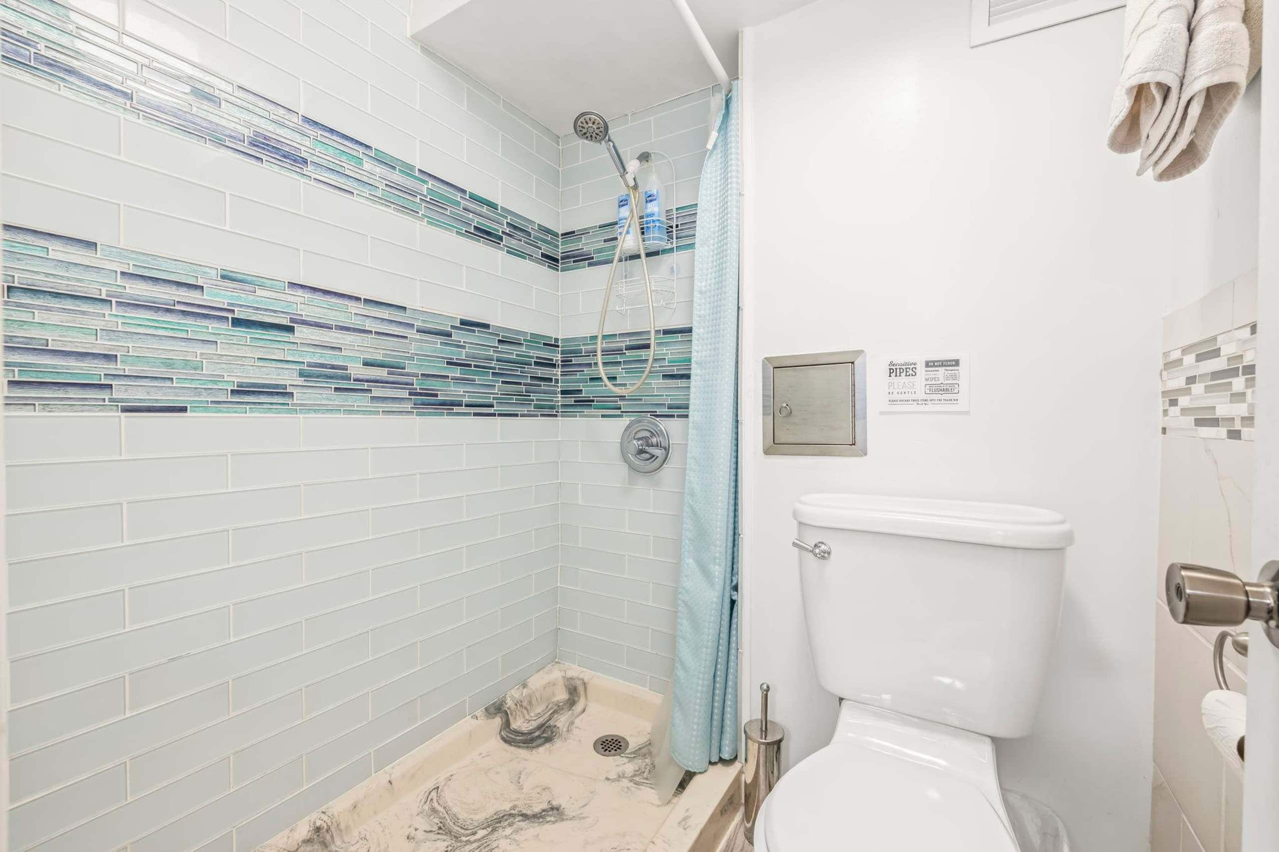 Condo in Hauula · ★4.5 · 1 bedroom · 2 beds · 1 private bath - Image 16