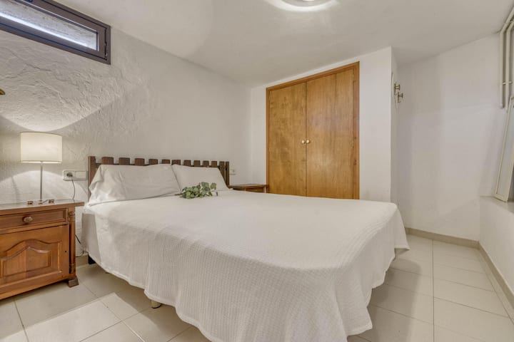 119603 Patricia Apartment  Escala (L') | 455169