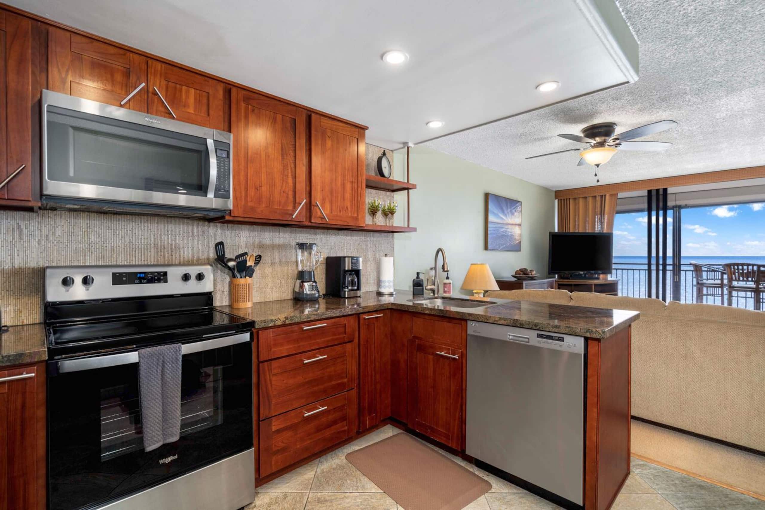 Condo in Kailua-Kona · ★4.43 · 1 bedroom · 2 beds · 2 baths - Image 3
