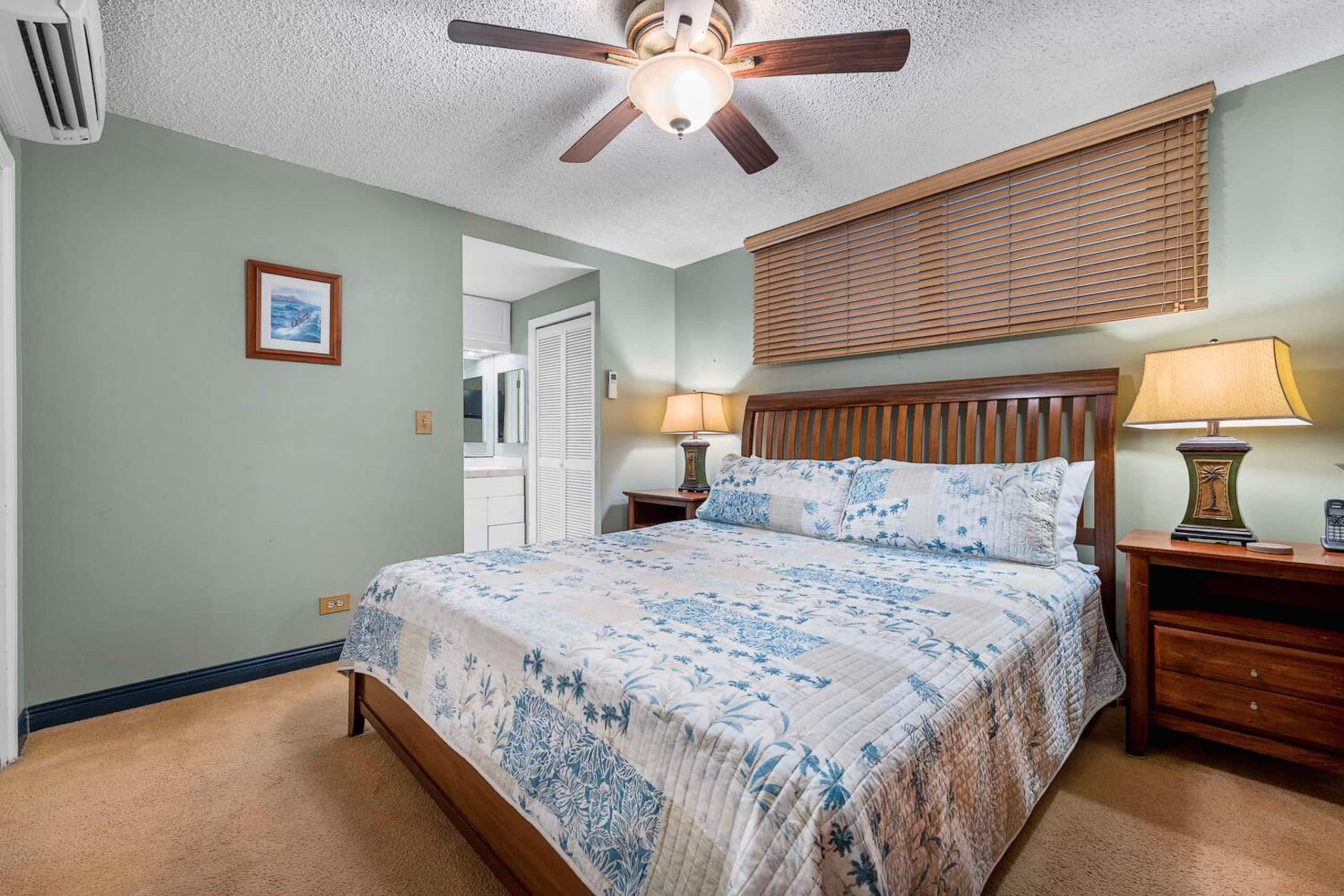 Condo in Kailua-Kona · ★4.43 · 1 bedroom · 2 beds · 2 baths - Image 13