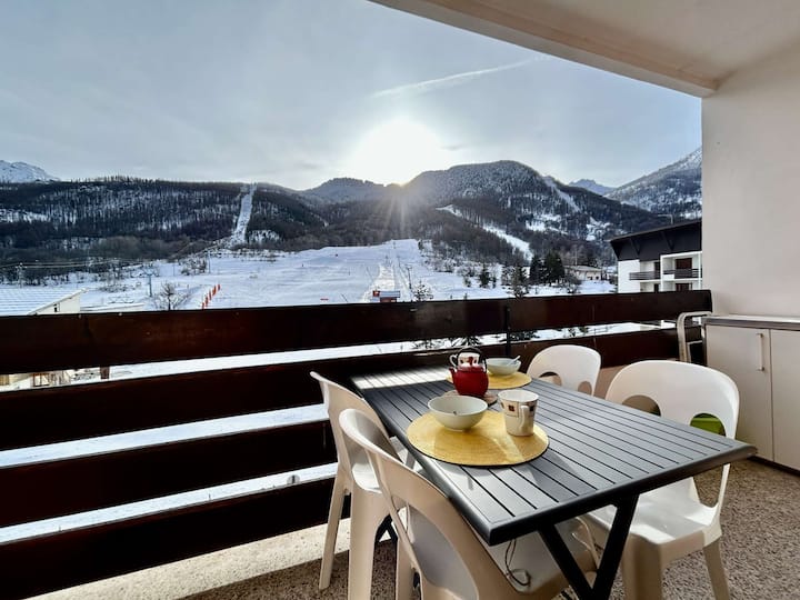 Studio Rénové, Pied Des Pistes/balcon, Vue - Serre Chevalier