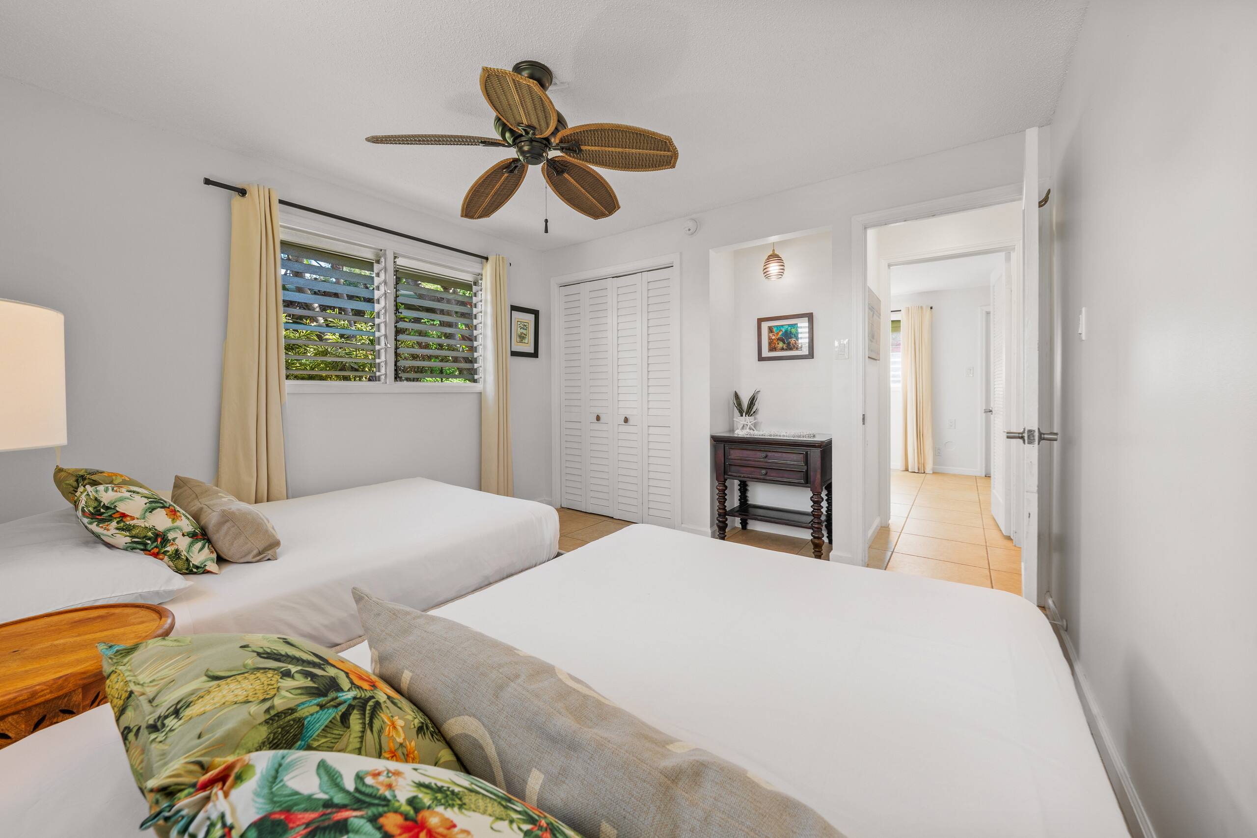 Condo in Lahaina · ★4.2 · 2 bedrooms · 3 beds · 2 baths - Image 14