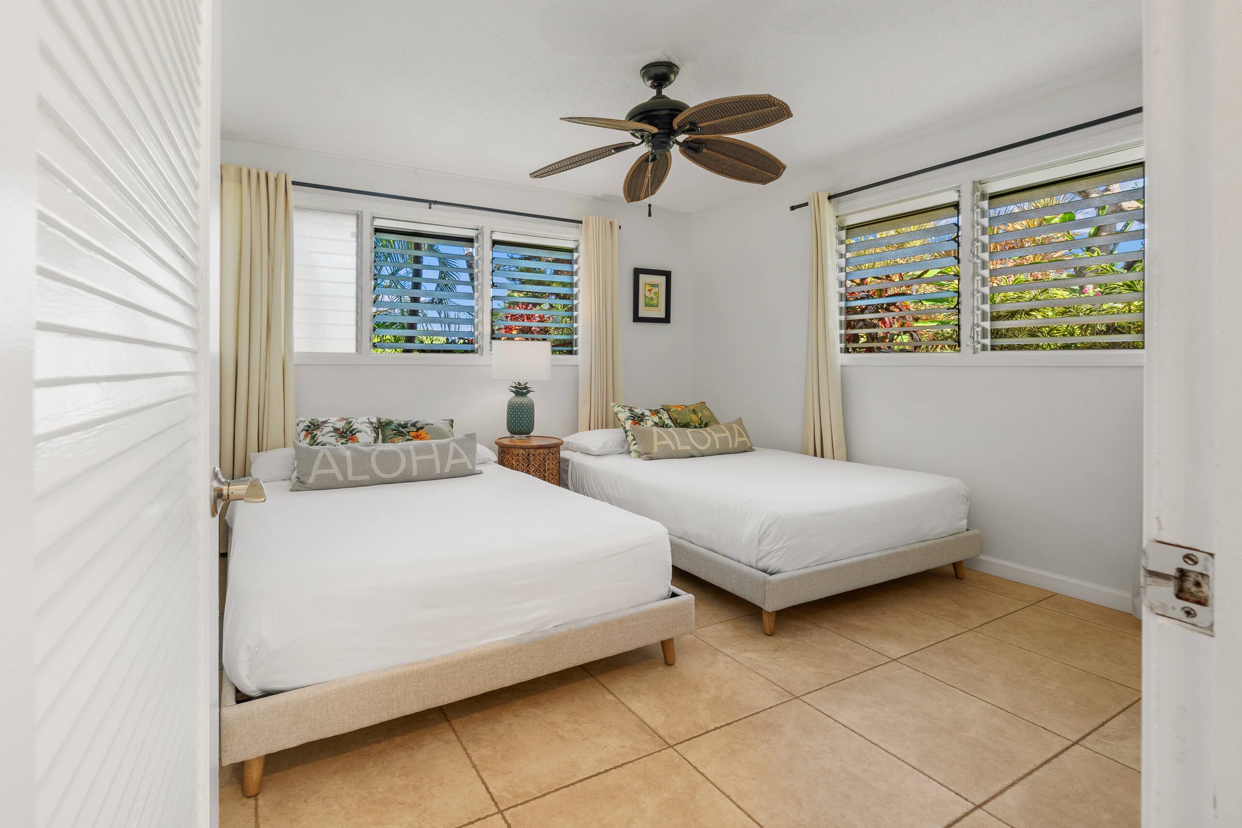 Condo in Lahaina · ★4.2 · 2 bedrooms · 3 beds · 2 baths - Image 12