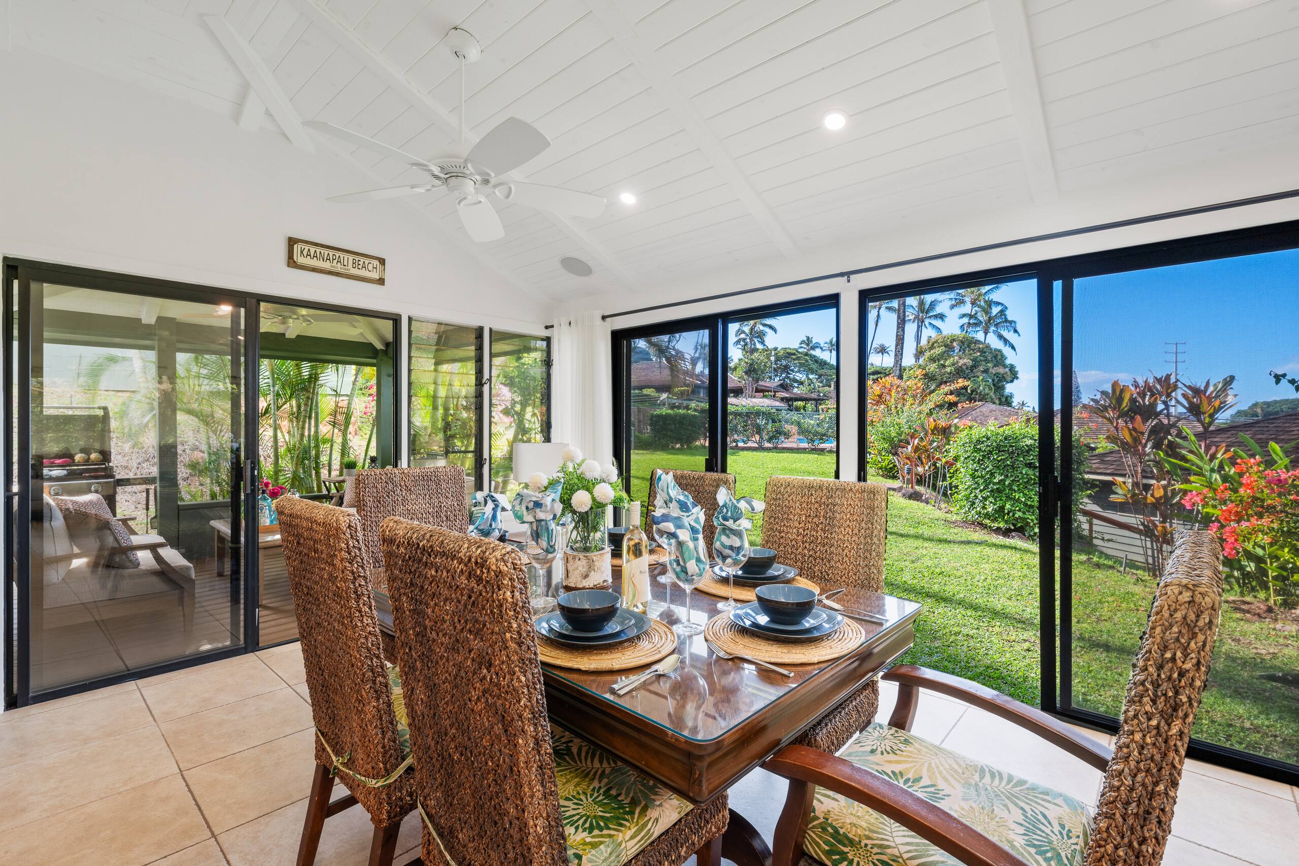 Condo in Lahaina · ★4.2 · 2 bedrooms · 3 beds · 2 baths - Image 5