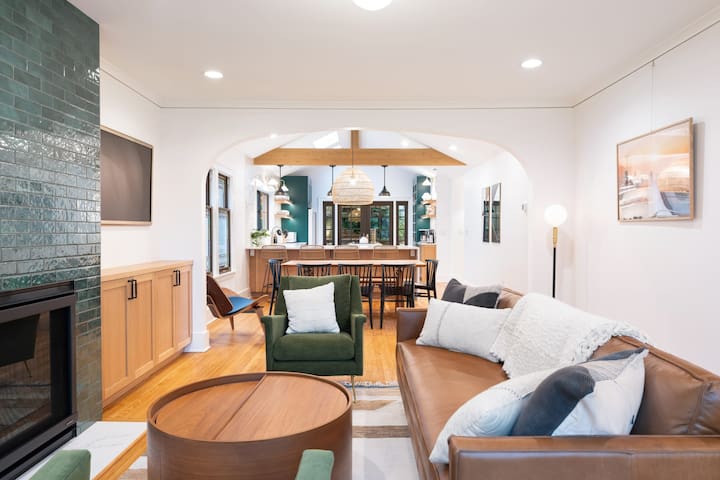 Emerald Cottage: Your luxurious Seattle retreat