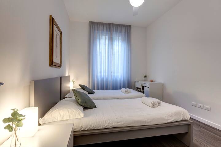 Rossini 4 gallery image 4