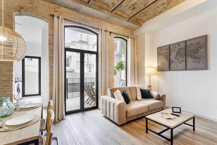2bd Apt with Terrace. Ruzafa 2a gallery image 2
