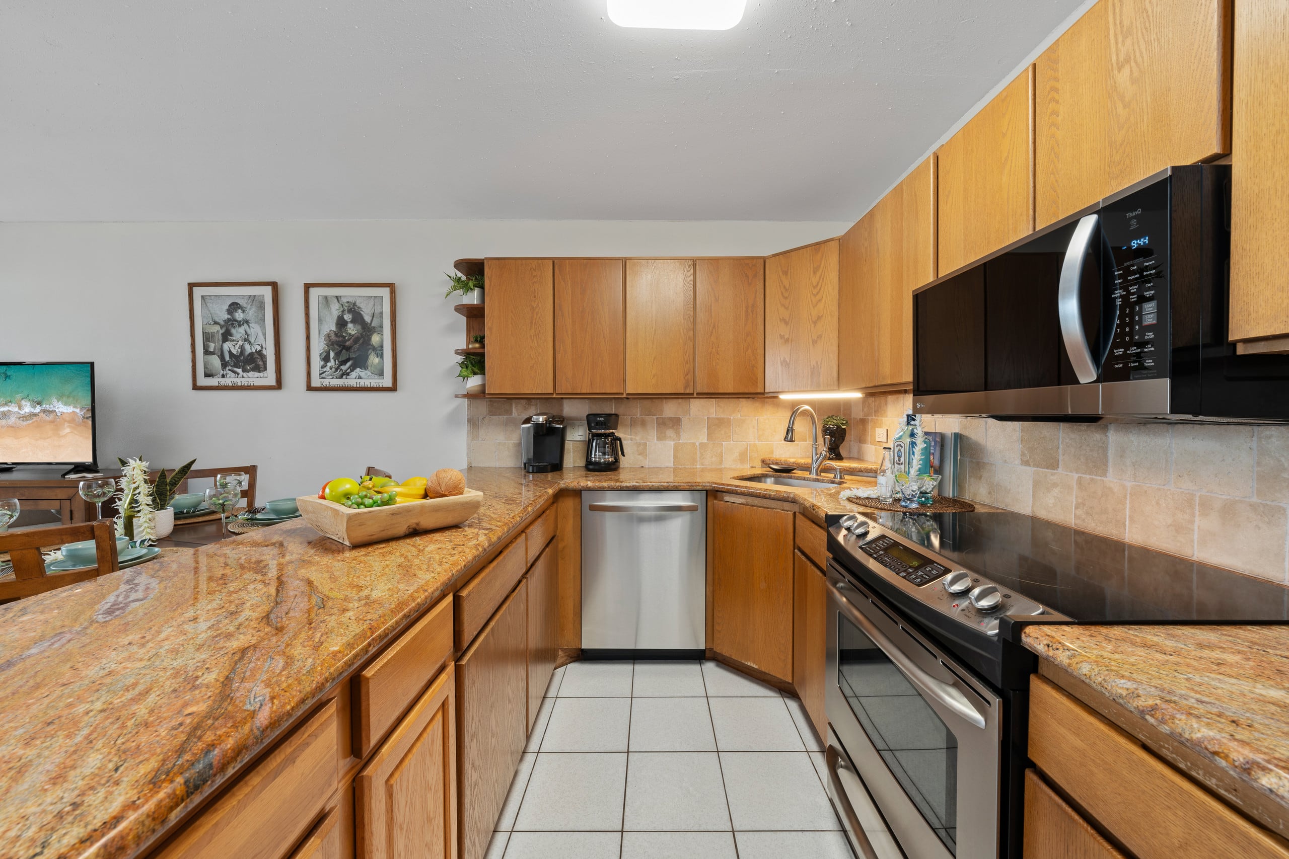 Condo in Wailuku · ★4.67 · 2 bedrooms · 3 beds · 2 private baths - Image 8
