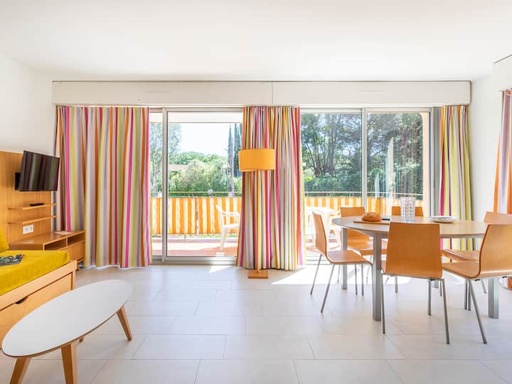 Pierre & Vacances - Appart 6 Pers - 1 Ch - Balcon - Saint-Tropez