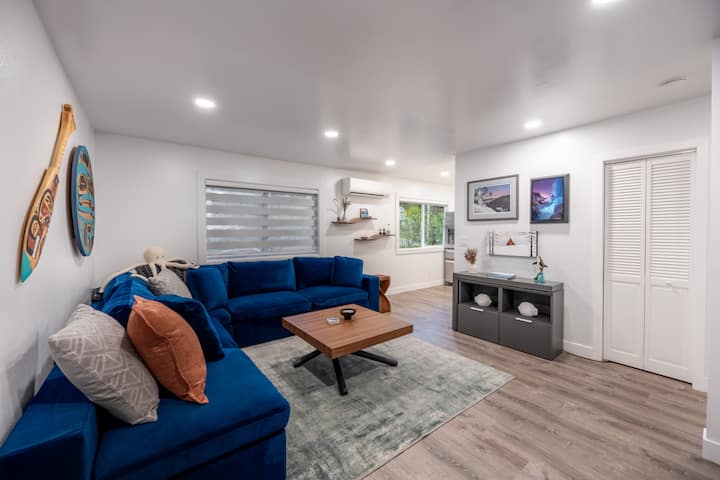 Modern Juneau 2br | Fast Wi-fi | Close To Downtown - Juneau, AK
