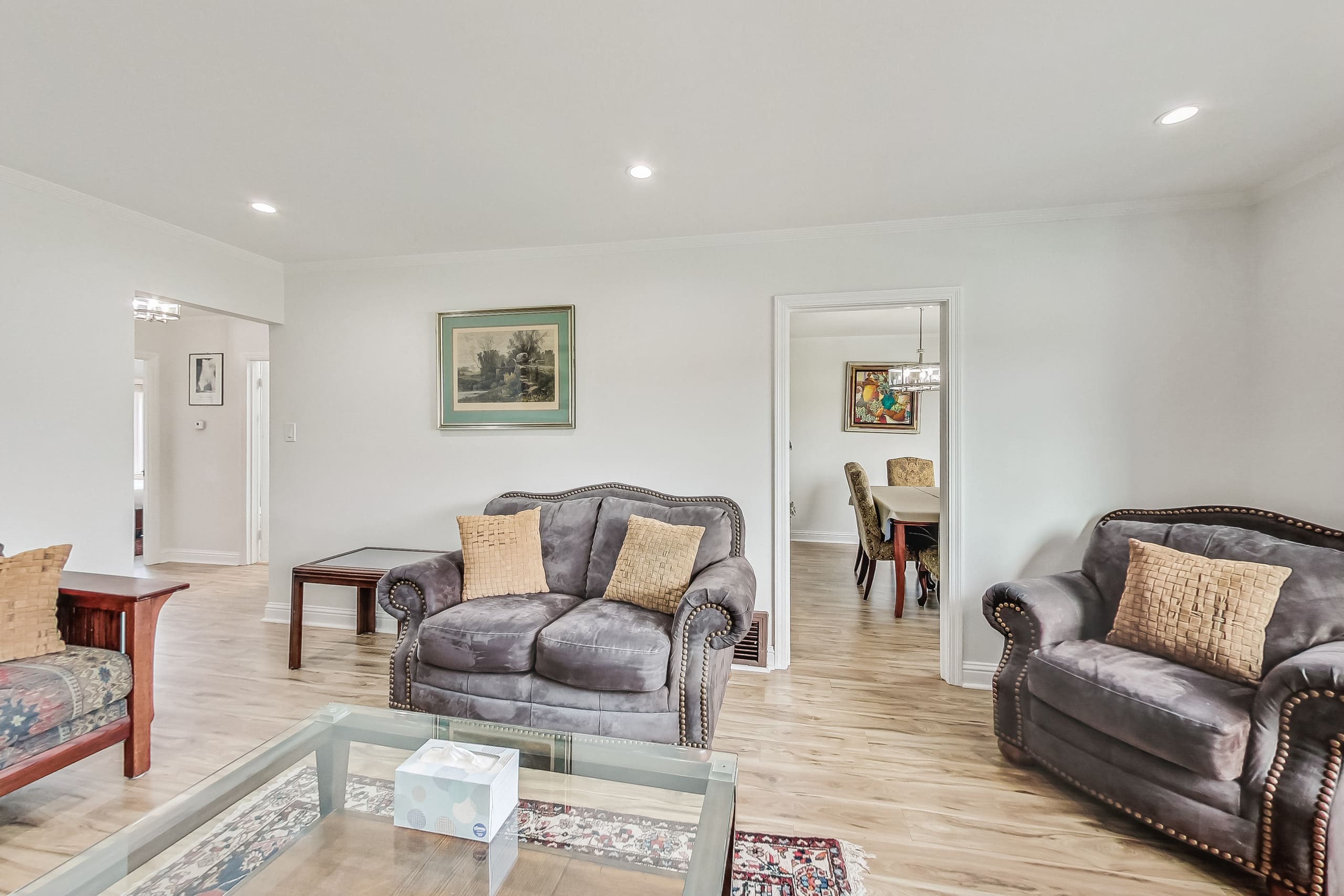 Home in San Francisco · ★4.6 · 3 bedrooms · 3 beds · 1 bath - Image 9