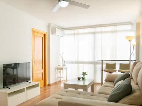 Popular Airbnb listing: Elegant Malaga Retreat in La Princesa