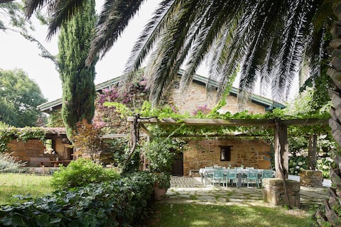 Charming House In An Unsurpassed Environment