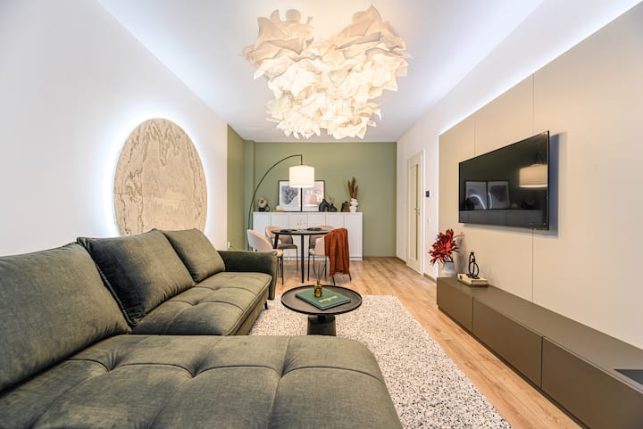 Moonlight Mountain Retreat - Fireplace & Parking - Brassó