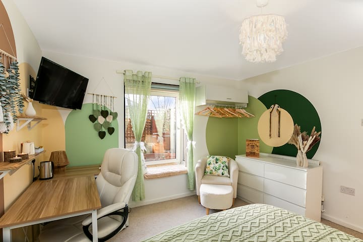 Renaissance Elite Club managed Airbnb listing 1
