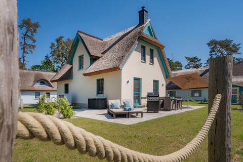 Cottage for 4 guests with 88m² in Zirchow (249657)