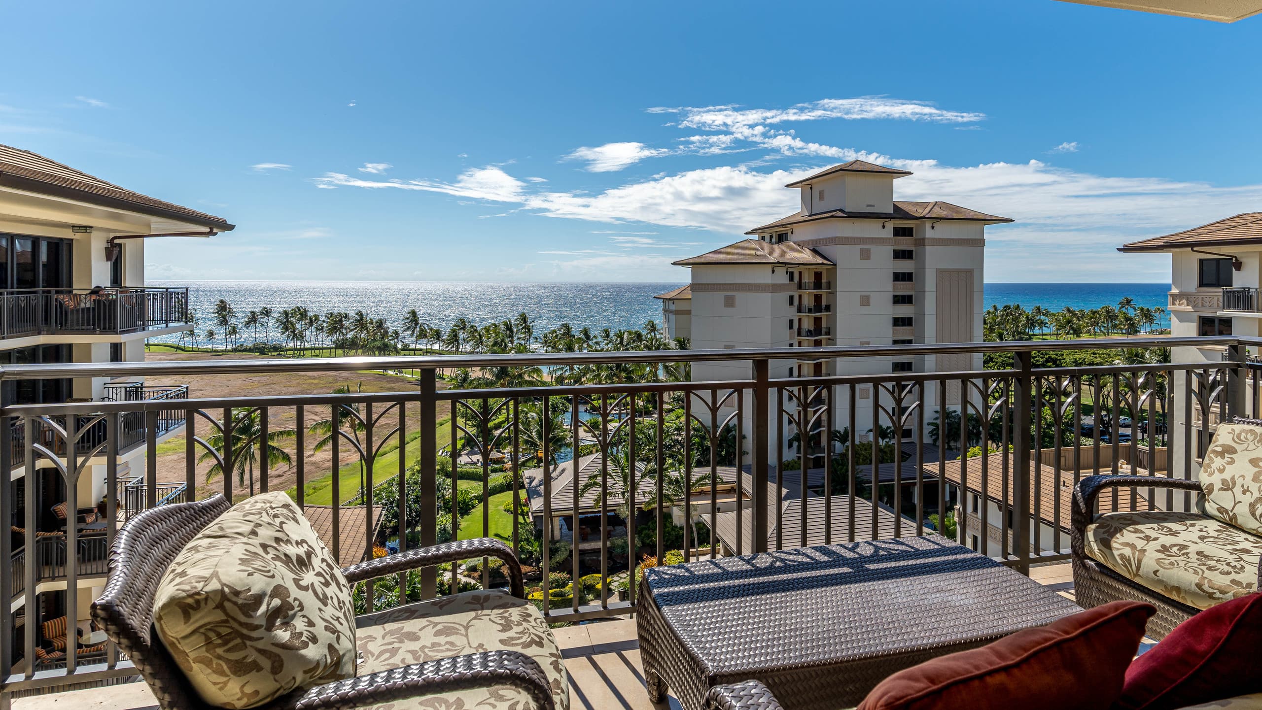Condo in Kapolei · ★5.0 · 3 bedrooms · 4 beds · 2.5 shared baths - Image 1