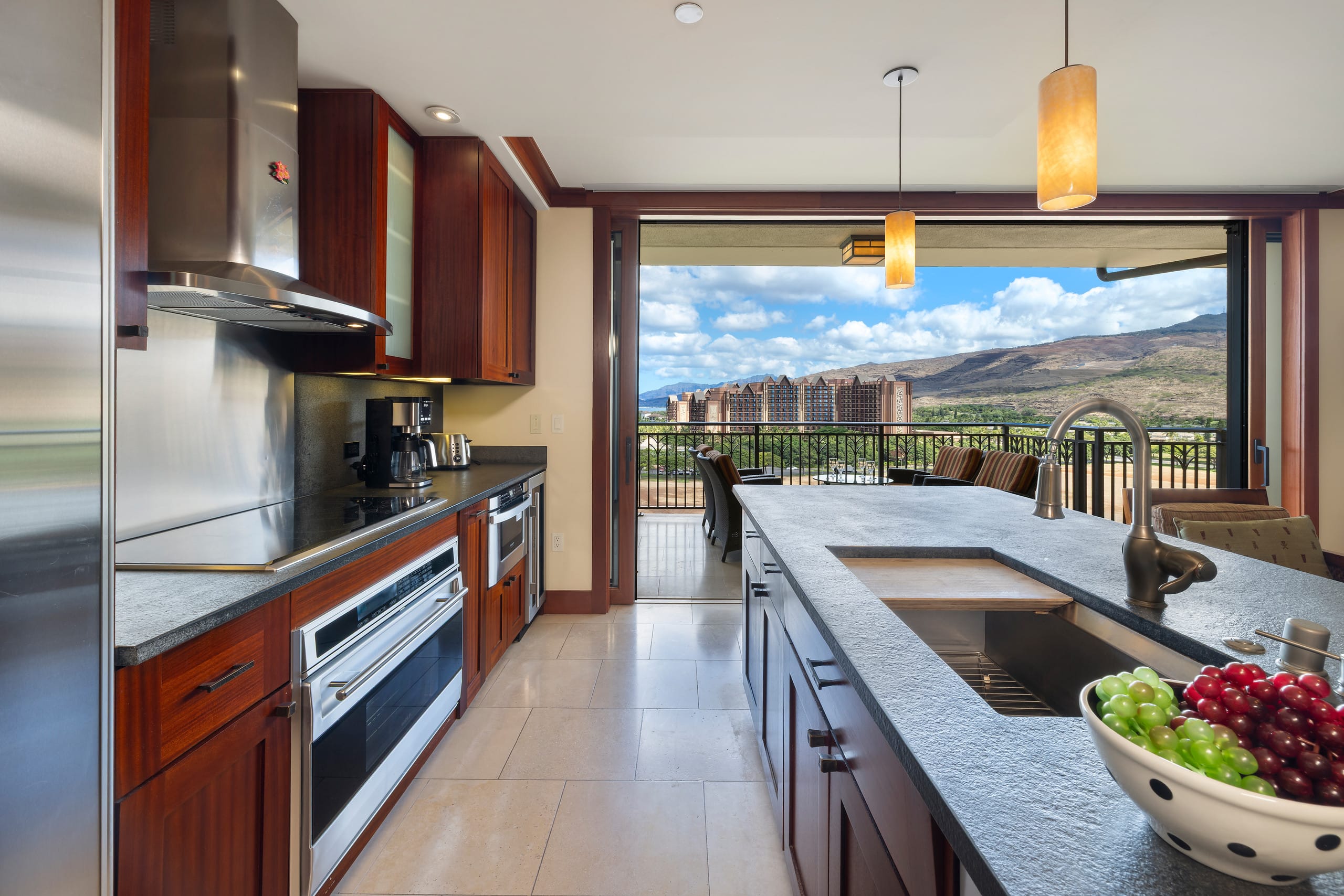 Condo in Kapolei · ★5.0 · 2 bedrooms · 3 beds · 2 shared baths - Image 7