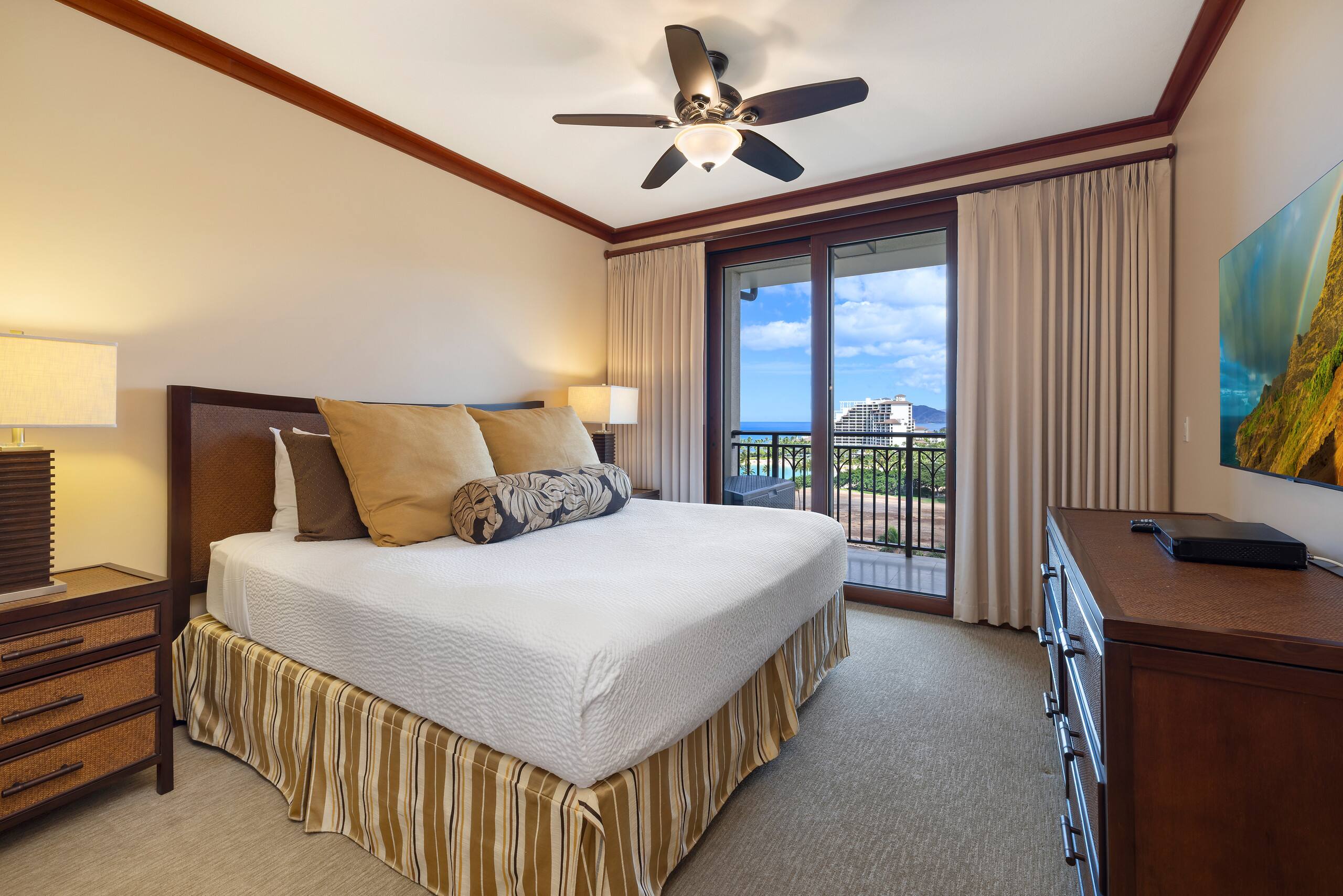 Condo in Kapolei · ★5.0 · 2 bedrooms · 3 beds · 2 shared baths - Image 13