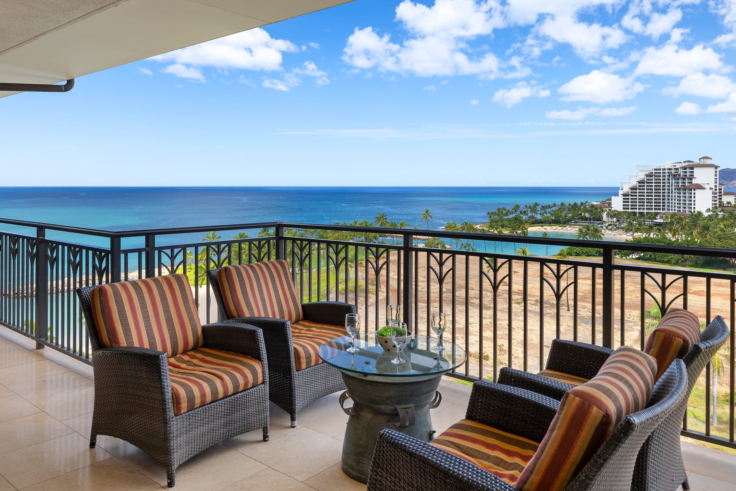 Condo in Kapolei · ★5.0 · 2 bedrooms · 3 beds · 2 shared baths - Image 12