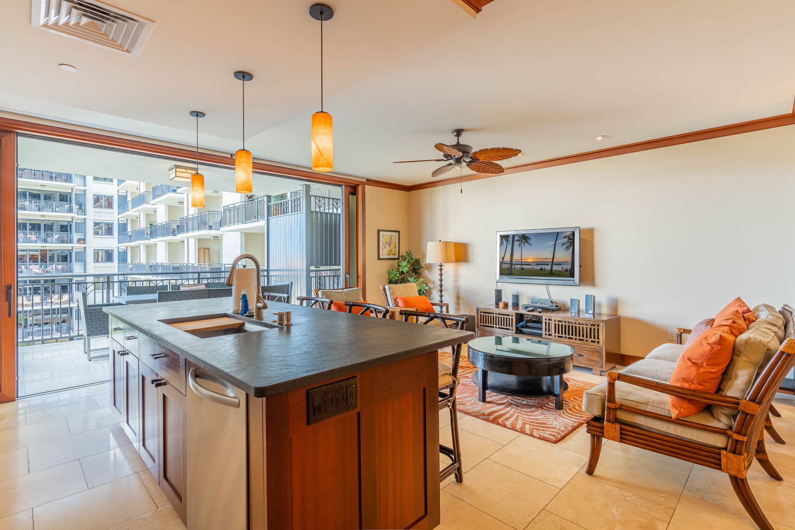 Condo in Kapolei · ★4.81 · 3 bedrooms · 4 beds · 3 shared baths - Image 2