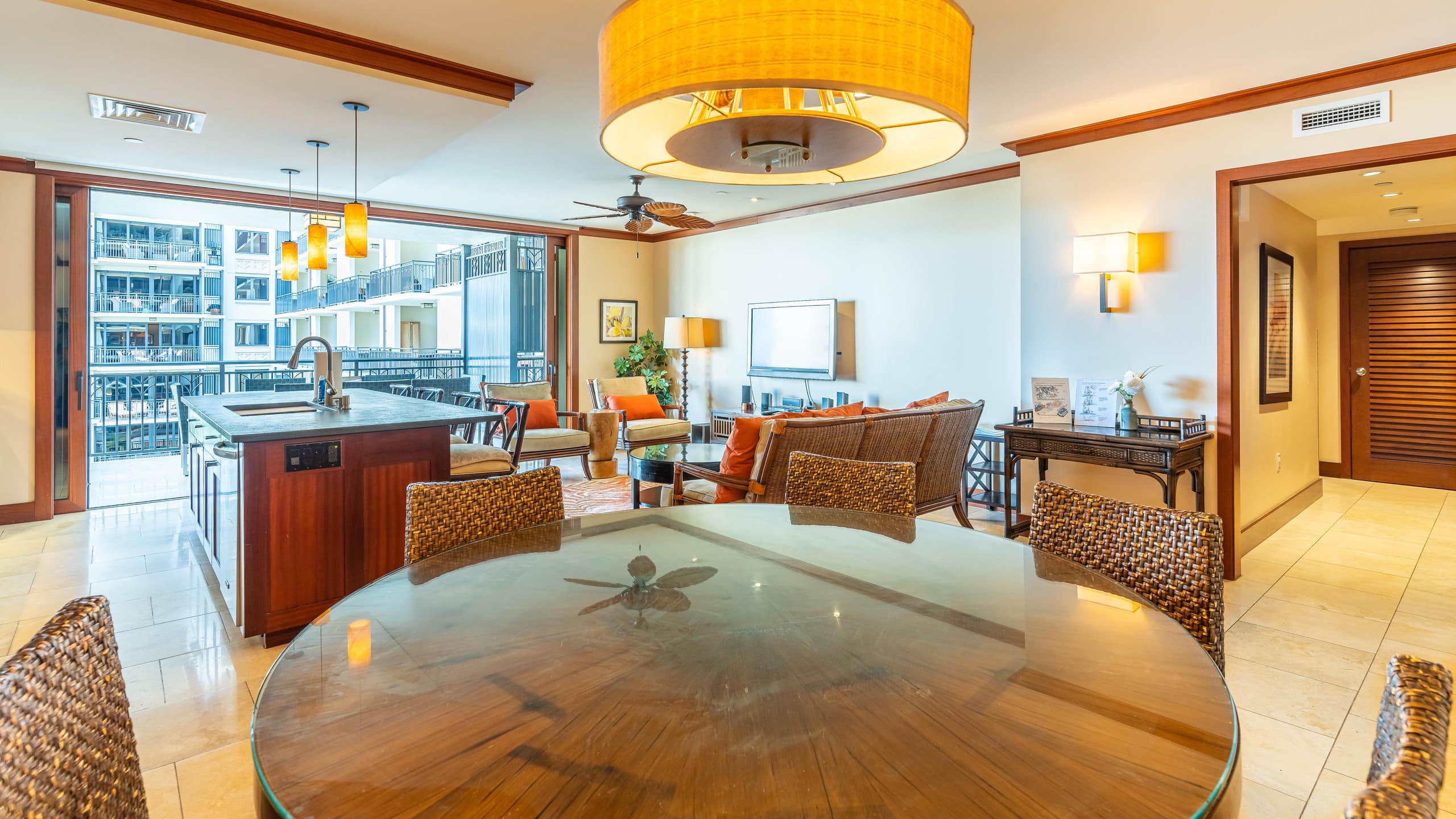 Condo in Kapolei · ★4.81 · 3 bedrooms · 4 beds · 3 shared baths - Image 4