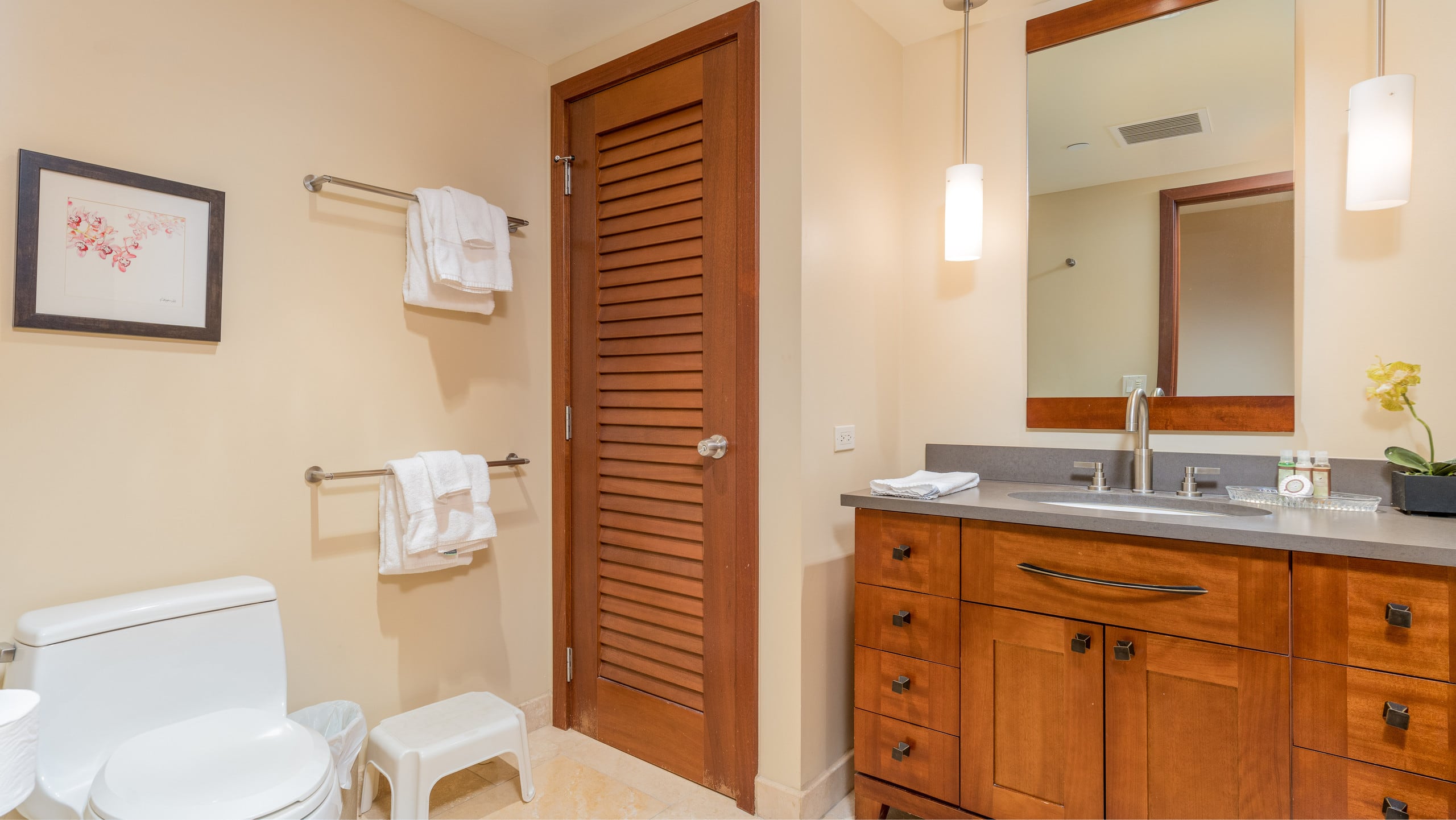 Condo in Kapolei · ★4.81 · 3 bedrooms · 4 beds · 3 shared baths - Image 15