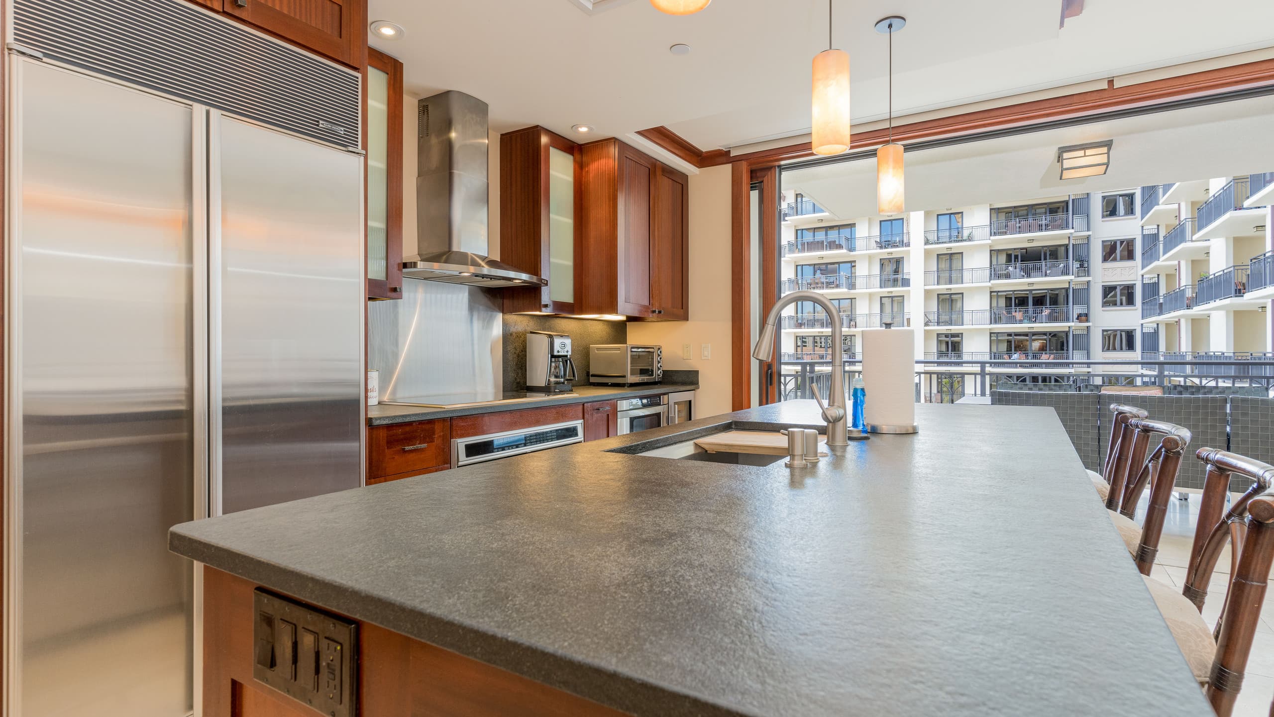 Condo in Kapolei · ★4.81 · 3 bedrooms · 4 beds · 3 shared baths - Image 5