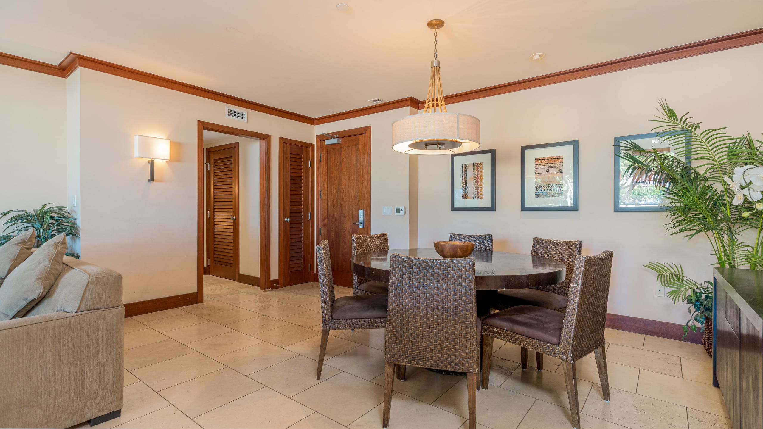 Condo in Kapolei · ★4.92 · 2 bedrooms · 3 beds · 2 shared baths - Image 4